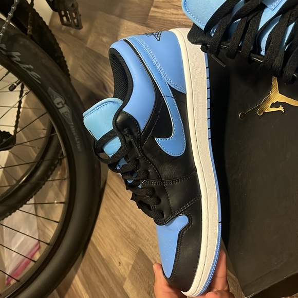 jordan 1 yniversity blue low - Picture 5 of 7